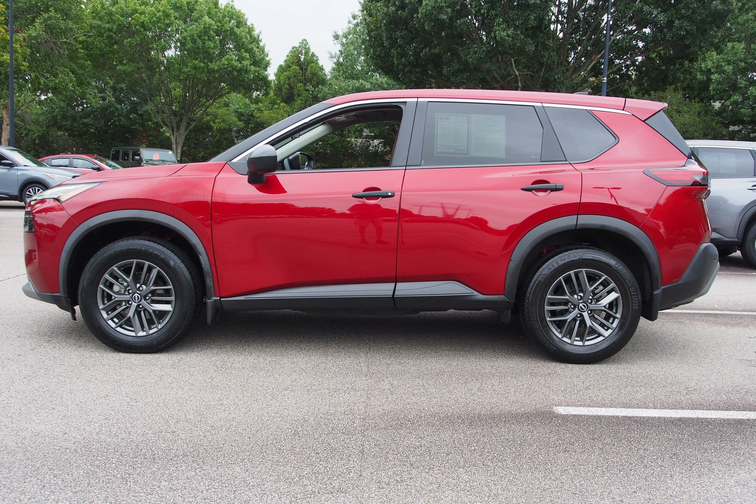 2023 Nissan Rogue S