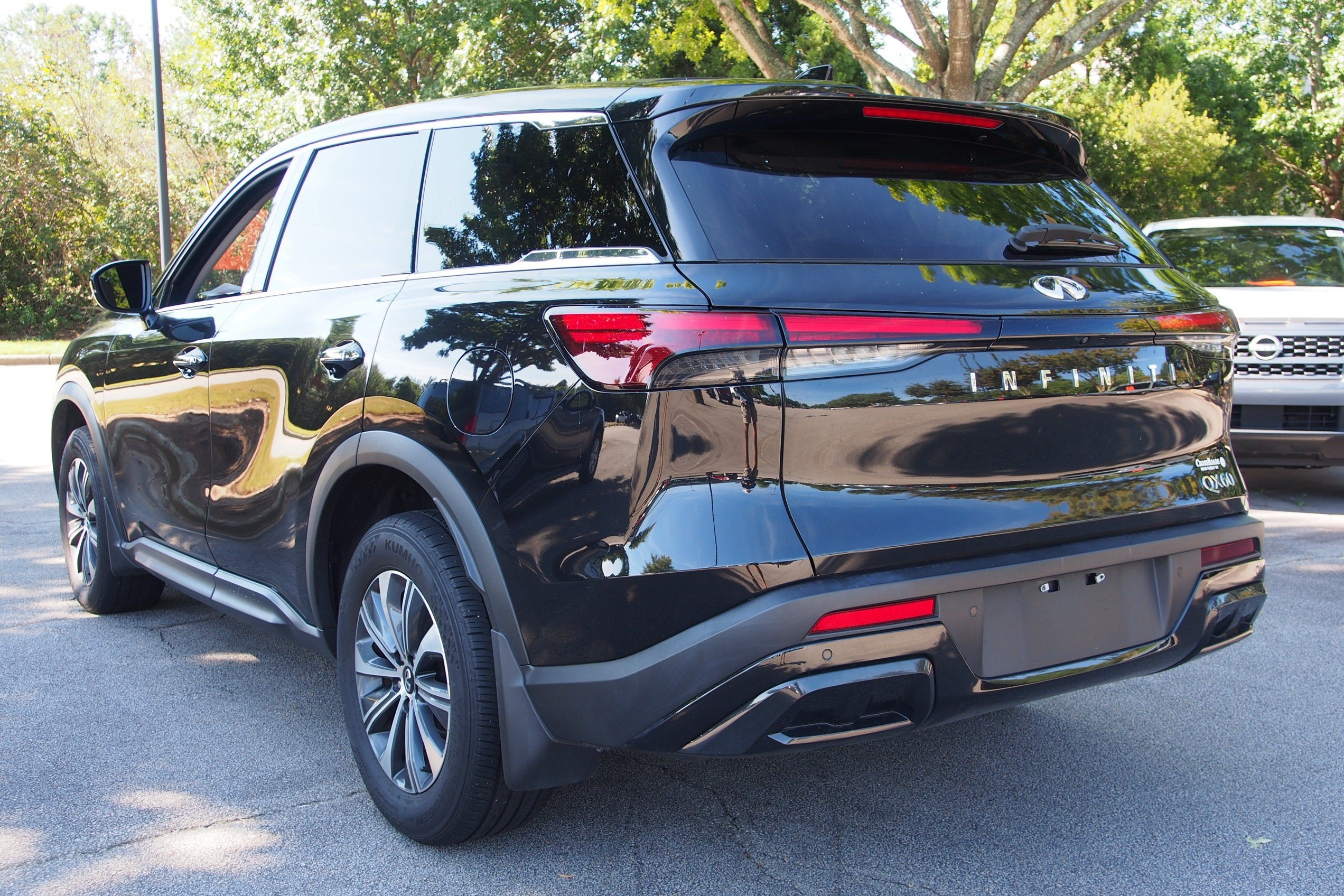 2024 INFINITI QX60 PURE