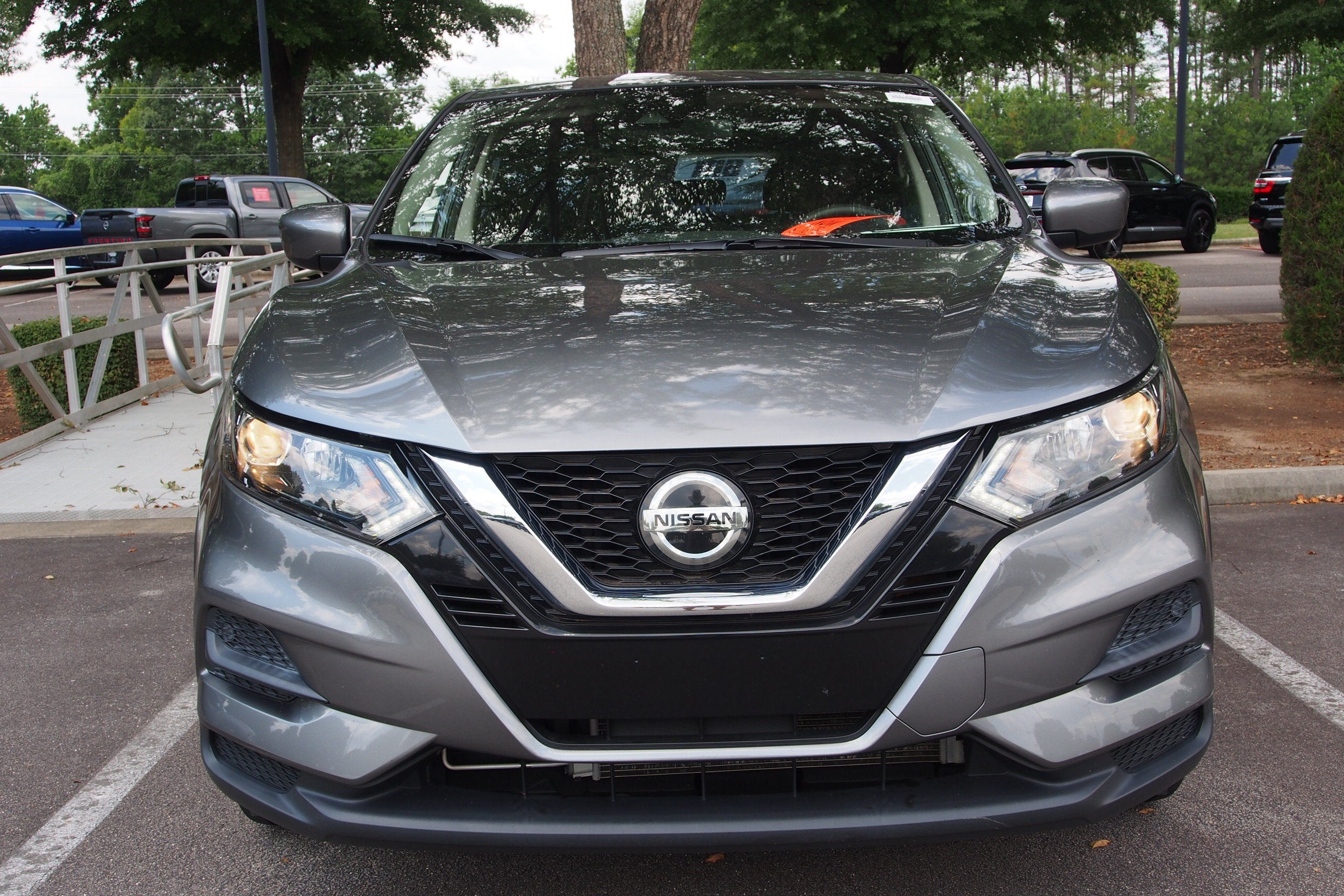 2020 Nissan Rogue Sport S