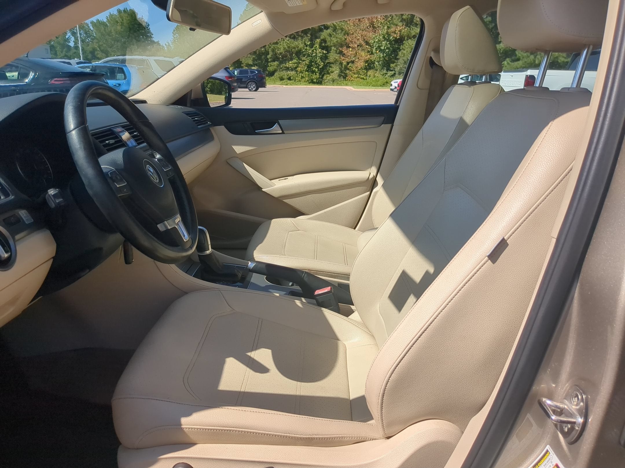 2015 Volkswagen Passat 2.0L TDI SE W/SUN