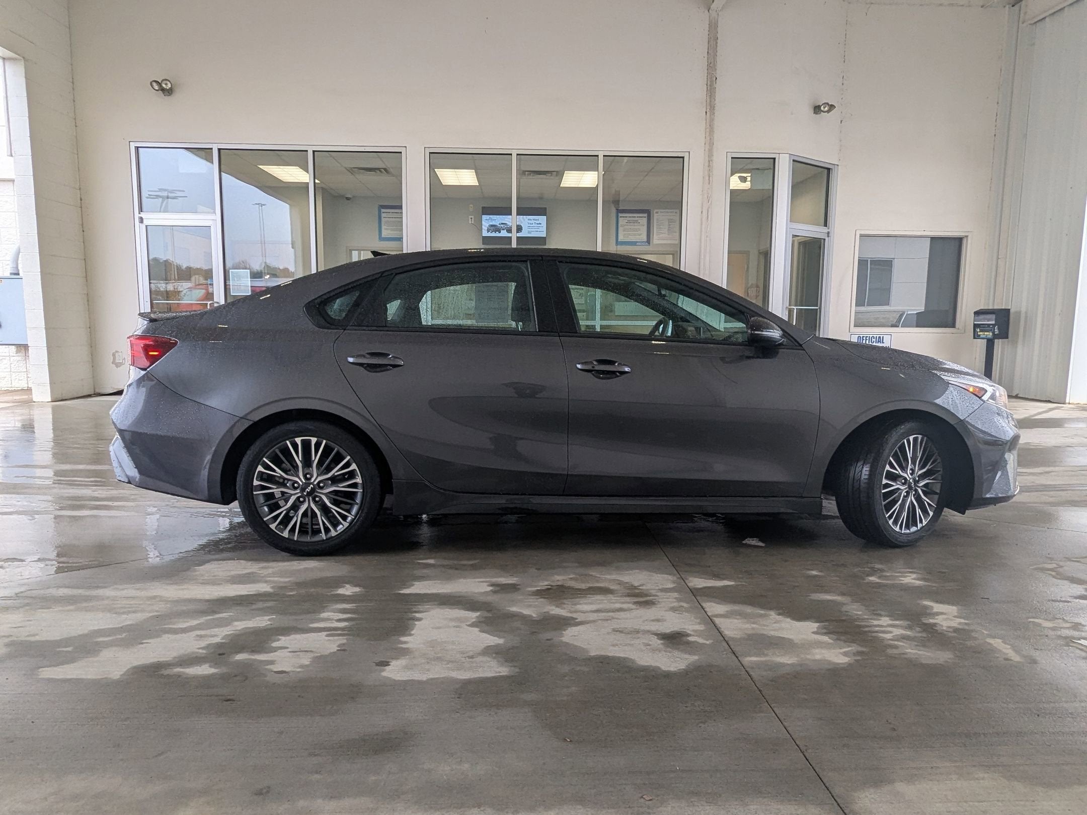 2023 Kia Forte GT-Line