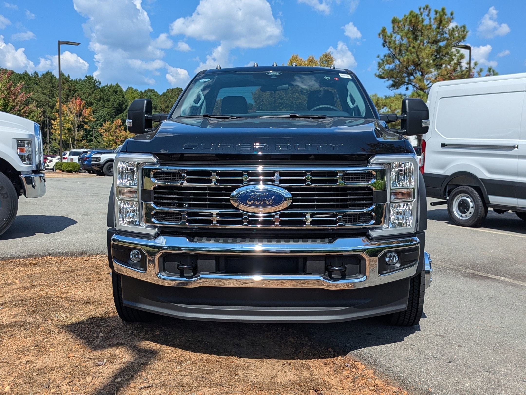 2026 Ford Super Duty F-450 DRW XLT