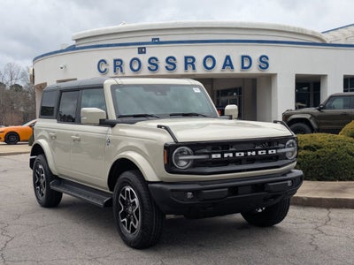2025 Ford Bronco Outer Banks