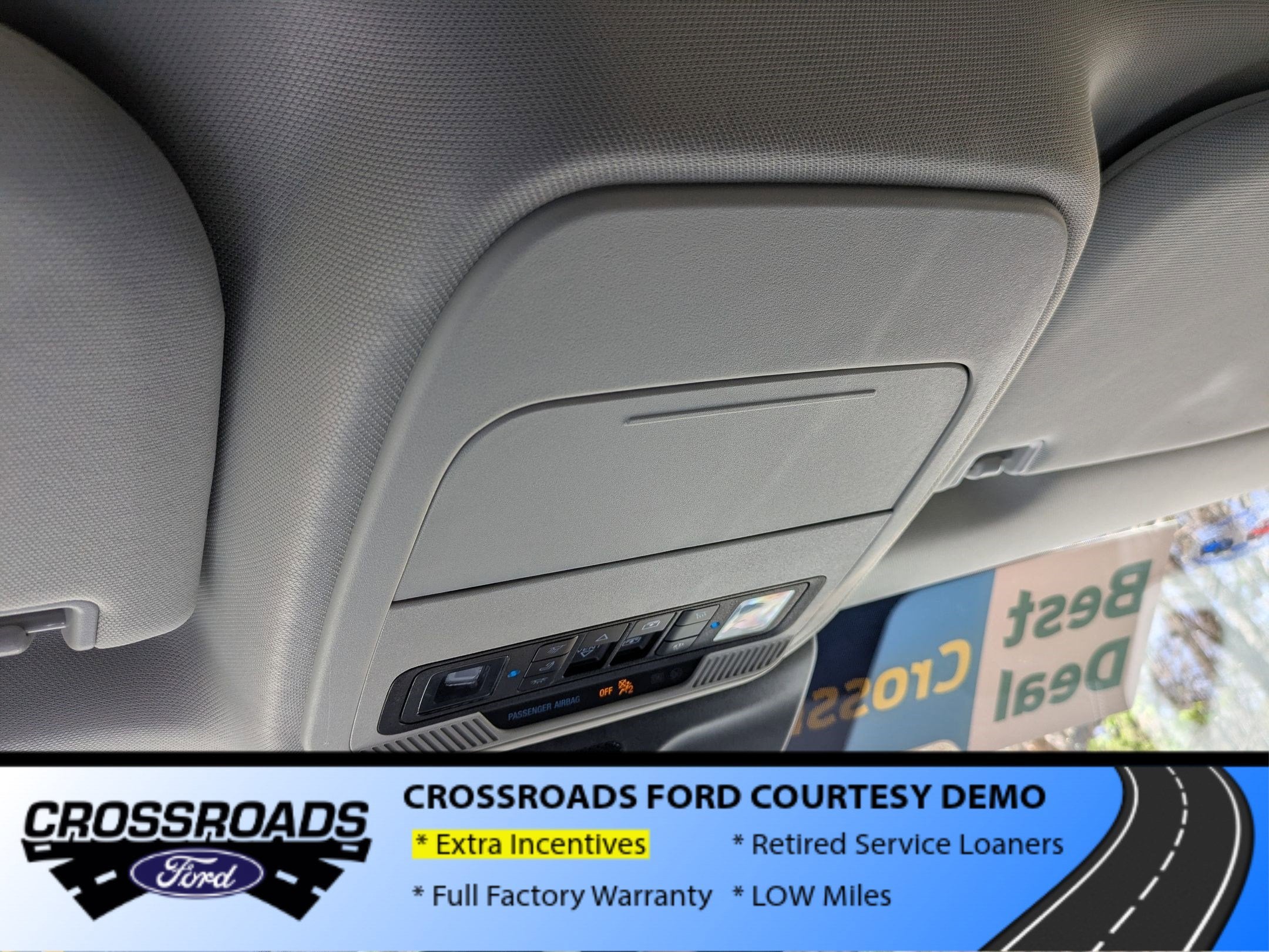 2025 Ford Expedition Platinum - Crossroads Courtesy Demo