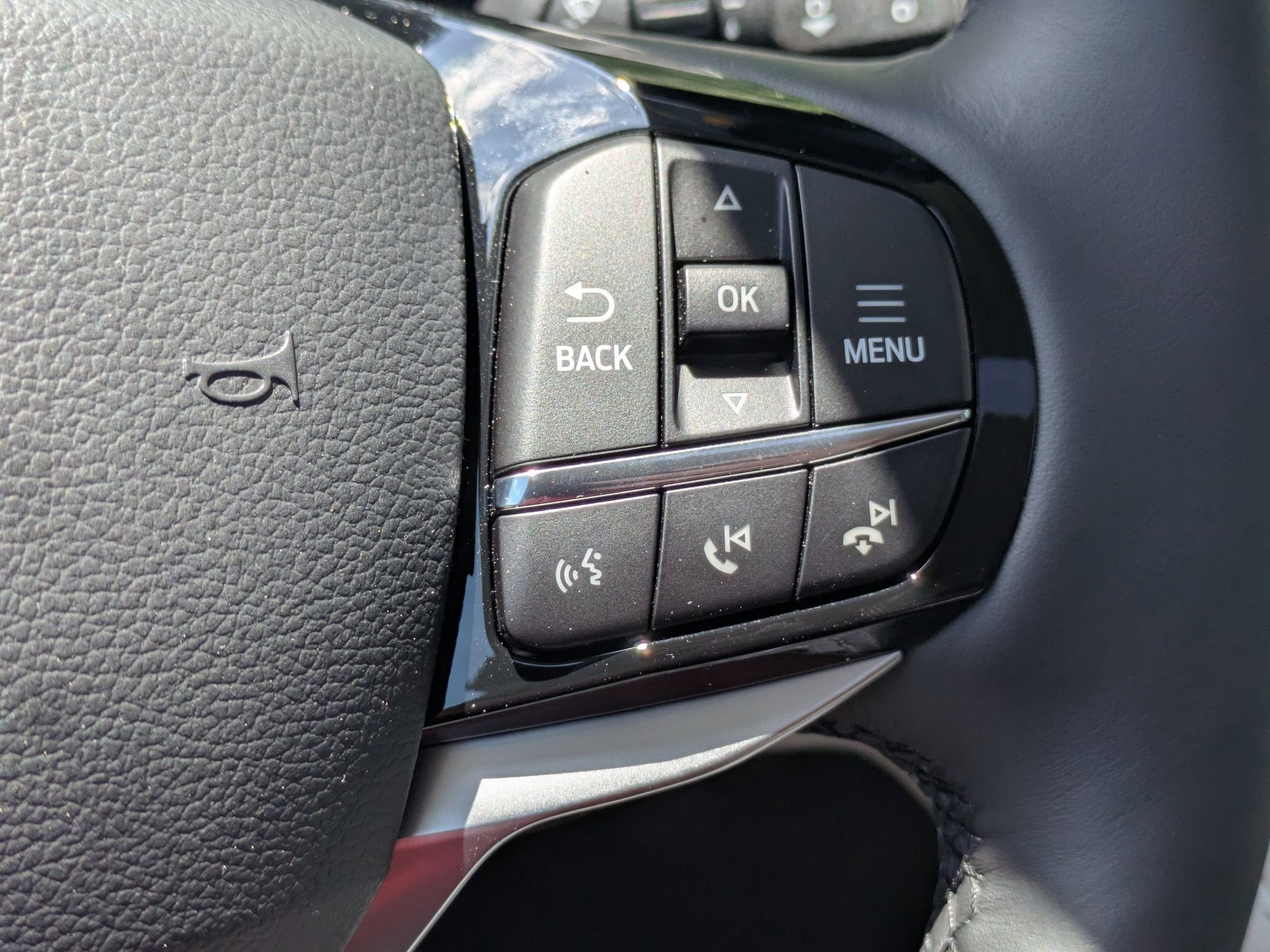 2026 Ford Explorer Platinum - Crossroads Courtesy Demo