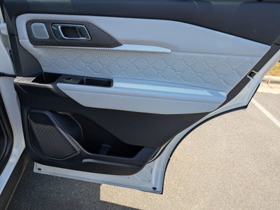 2026 Ford Explorer Platinum - Crossroads Courtesy Demo
