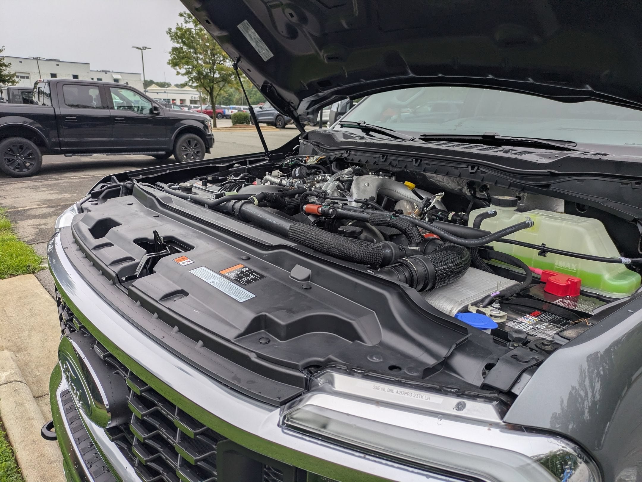 2026 Ford Super Duty F-350 DRW LARIAT