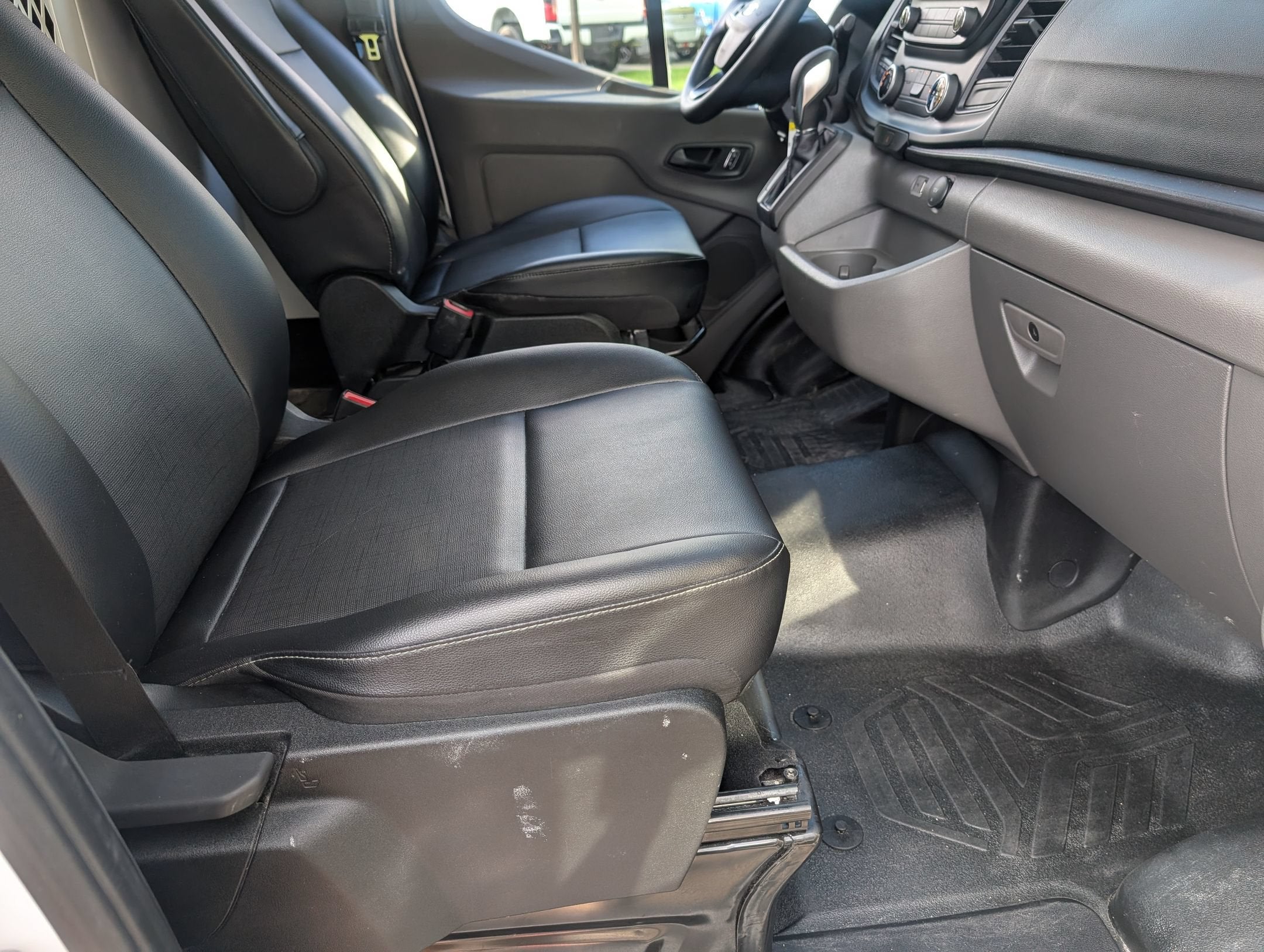 2023 Ford Transit Cargo Van Base