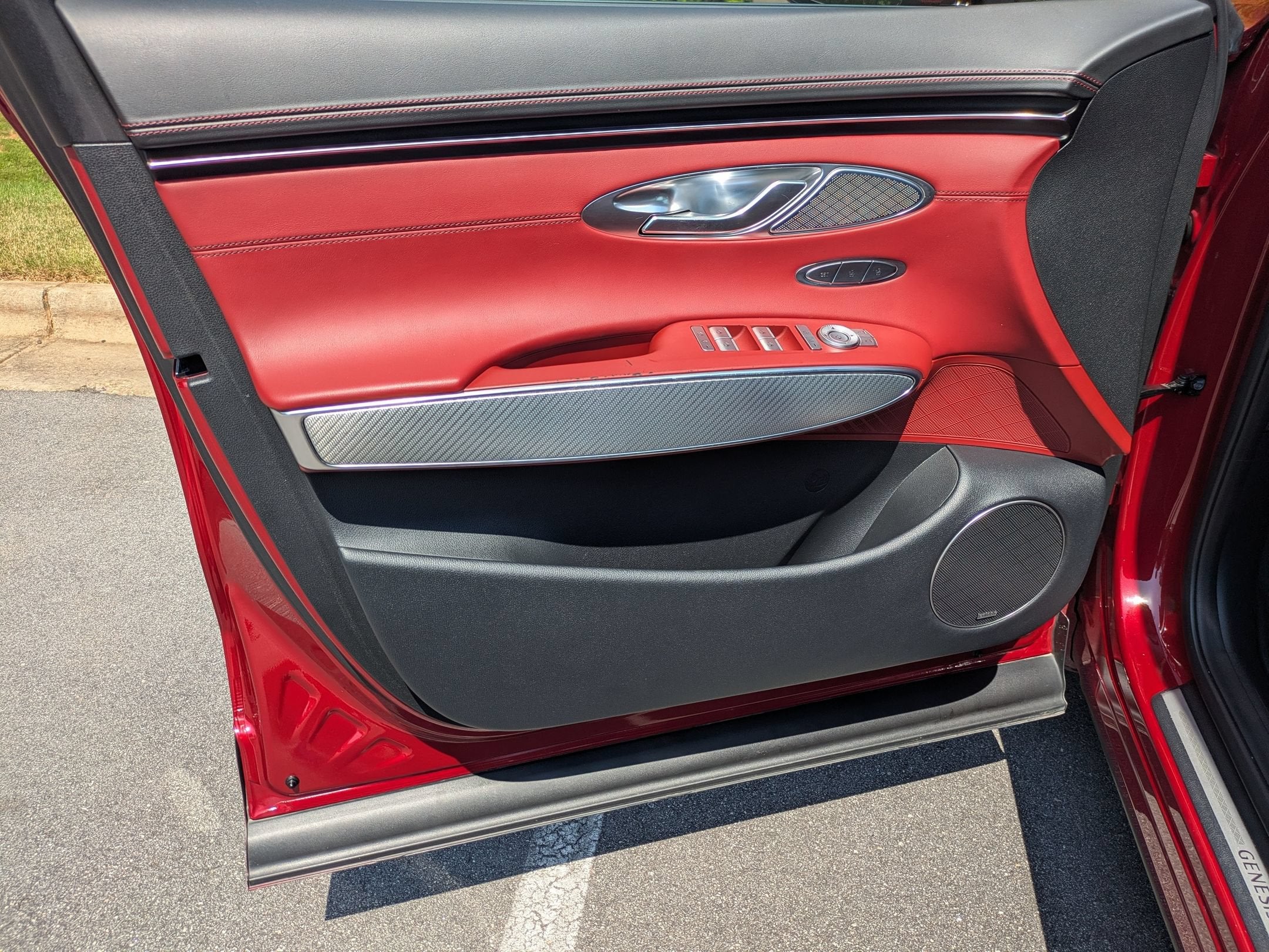 2023 Genesis GV70 2.5T