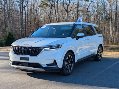 2024 Kia Carnival EX