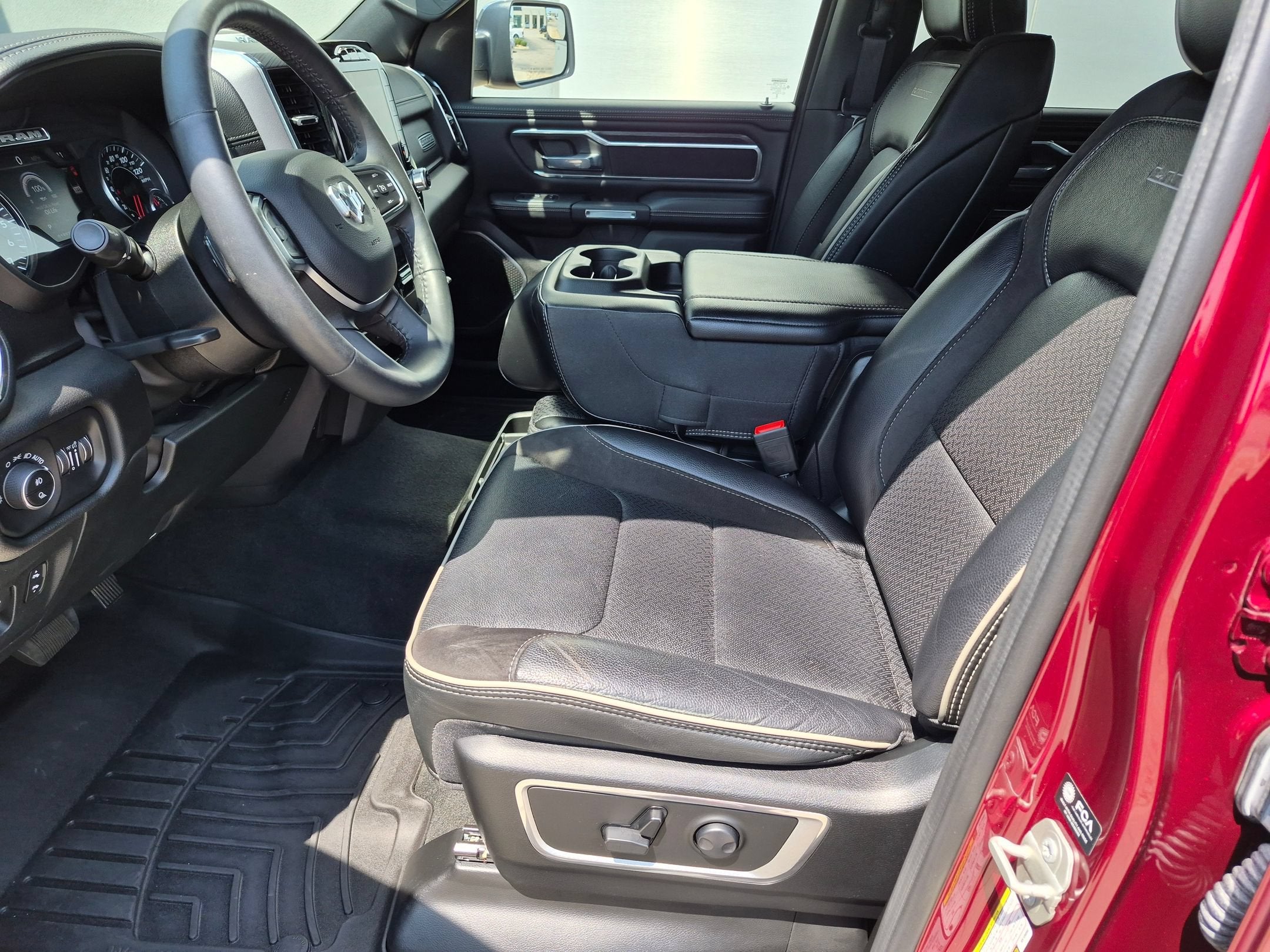 2024 RAM 1500 Laramie