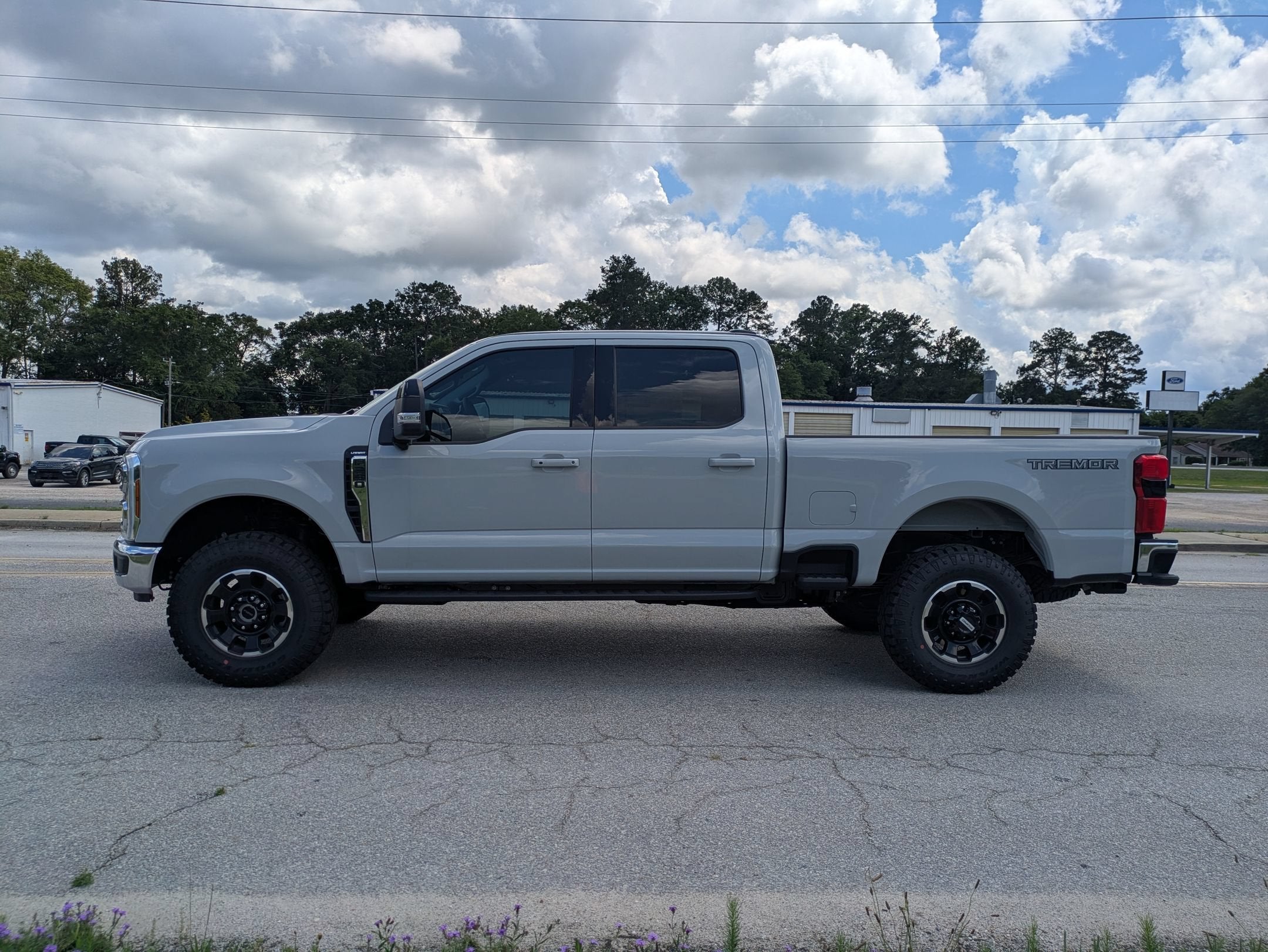 2026 Ford Super Duty F-250 SRW LARIAT