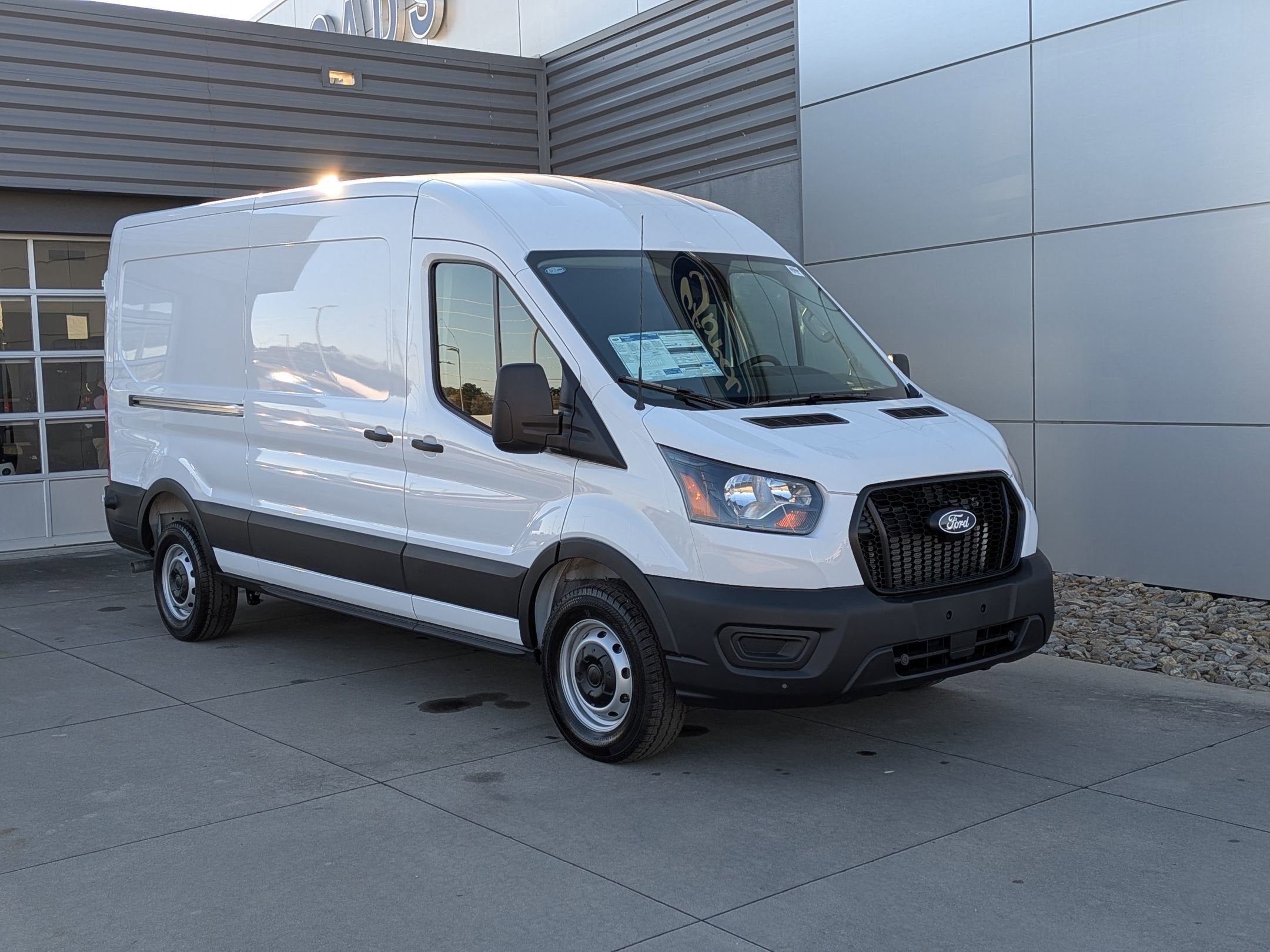 2026 Ford Transit Cargo Van Base