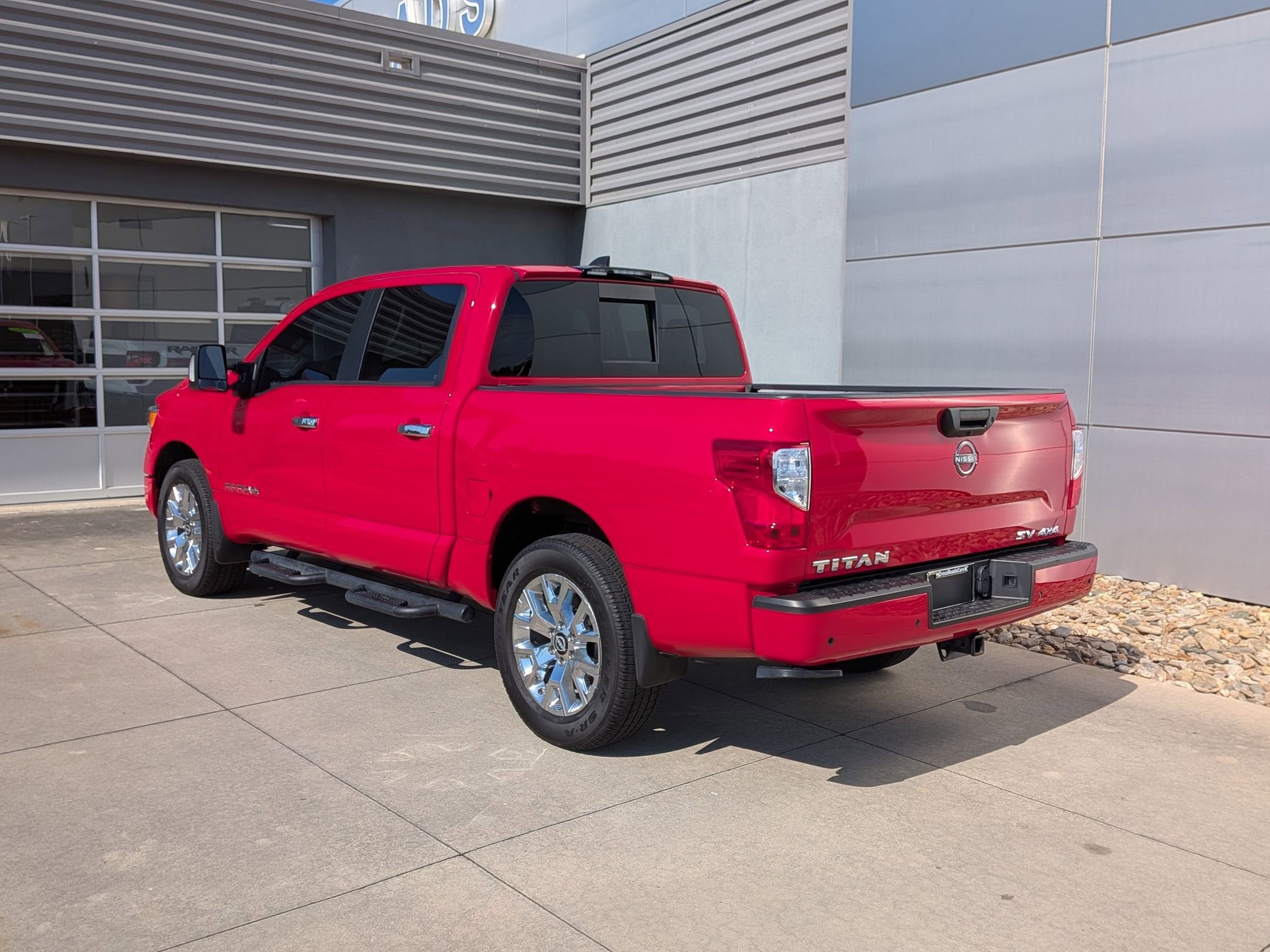 2024 Nissan Titan SV