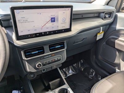 2025 Ford Maverick Lobo Standard