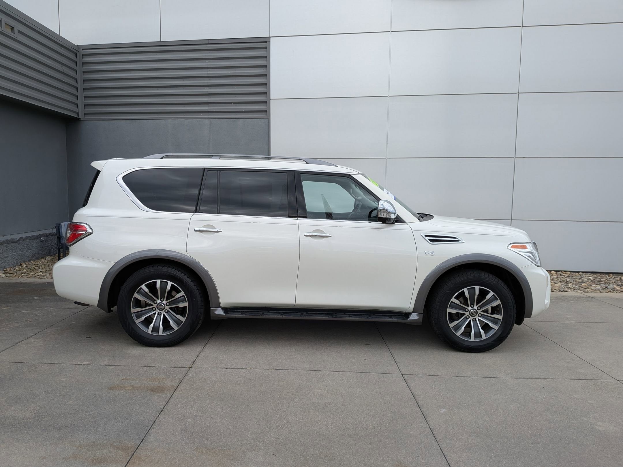 2019 Nissan Armada SL