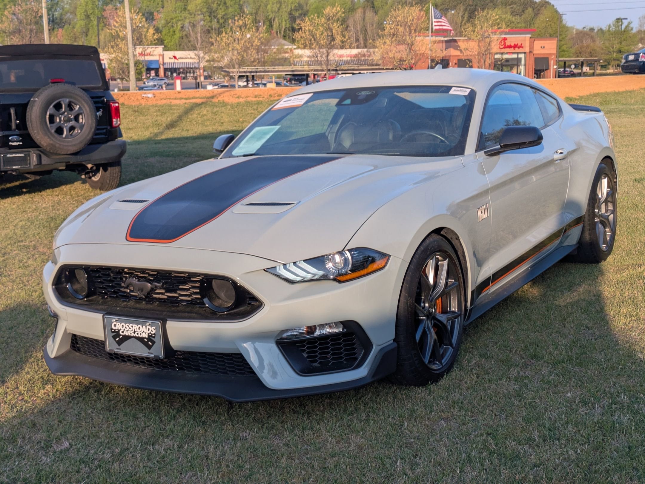 2022 Ford Mustang Mach 1