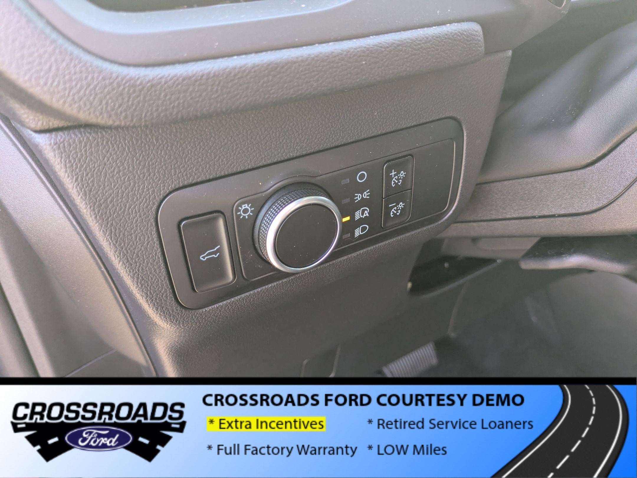 2025 Ford Escape ST-Line - Crossroads Courtesy Demo