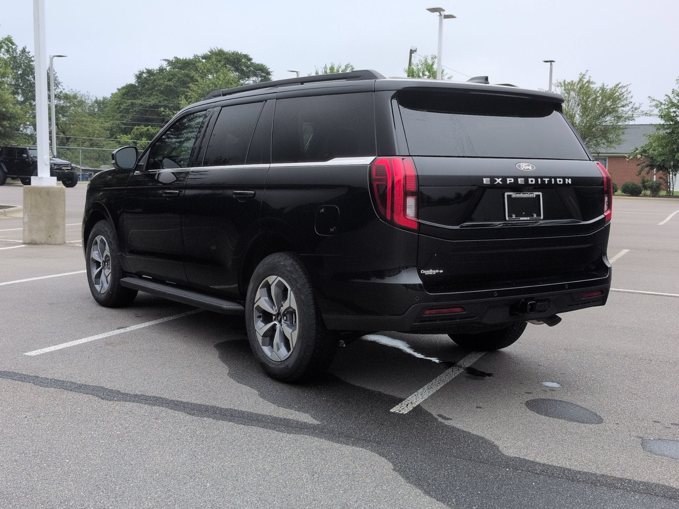 2027 Ford Expedition Active