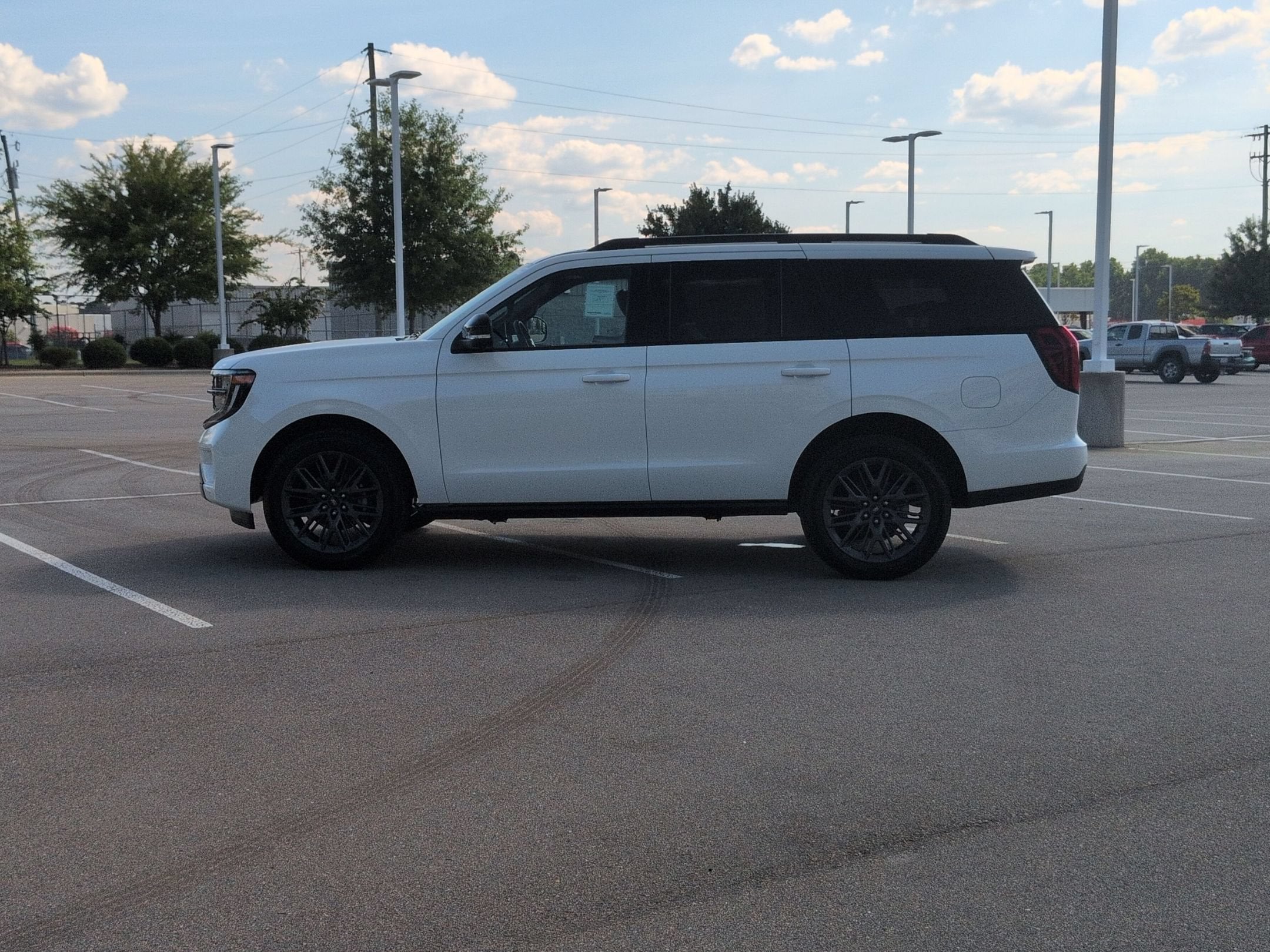 2027 Ford Expedition Platinum
