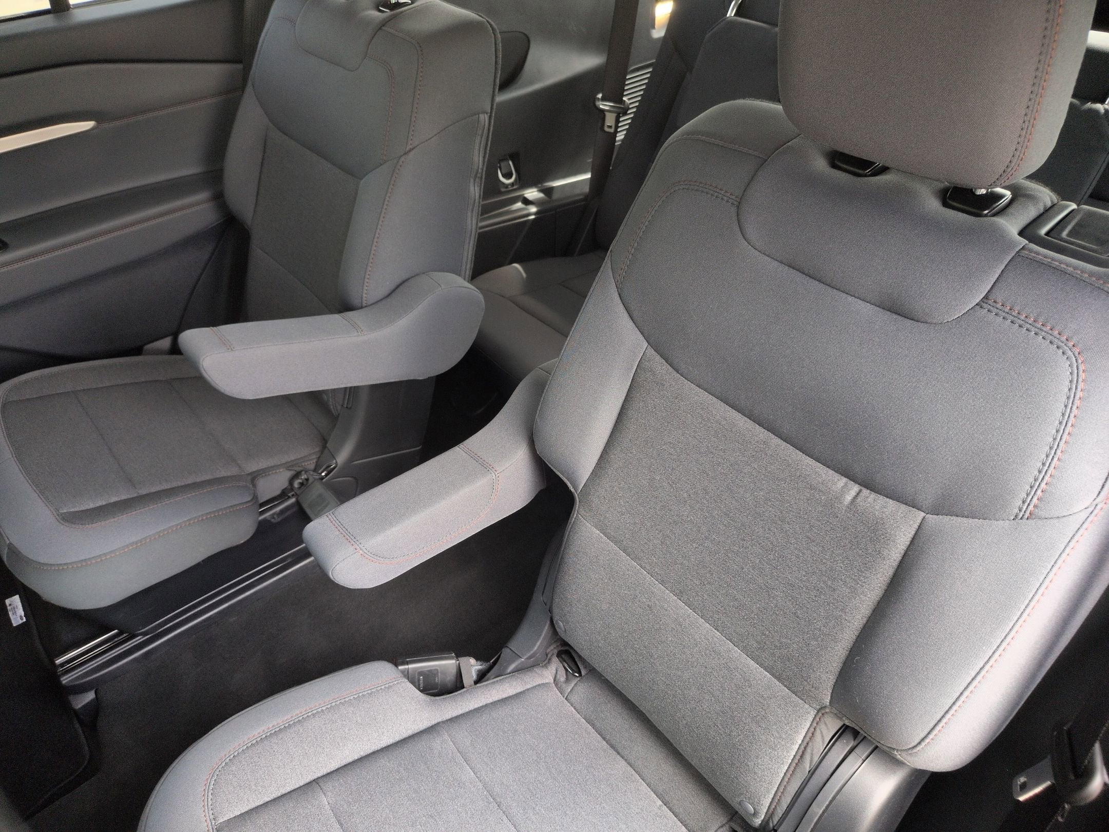 2026 Ford Explorer Active - Crossroads Courtesy Demo