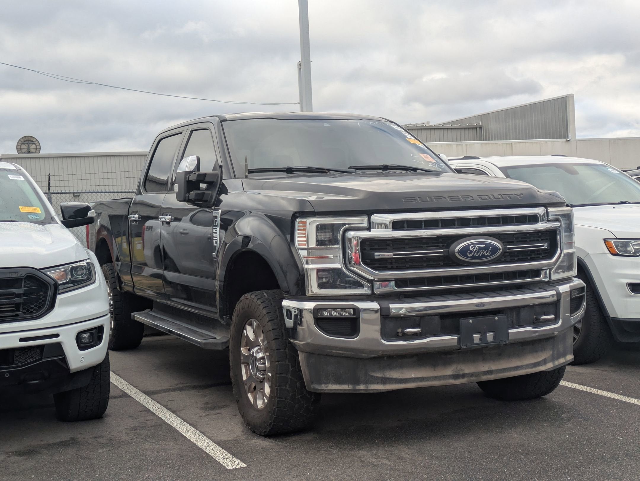 2022 Ford Super Duty F-250 SRW LARIAT