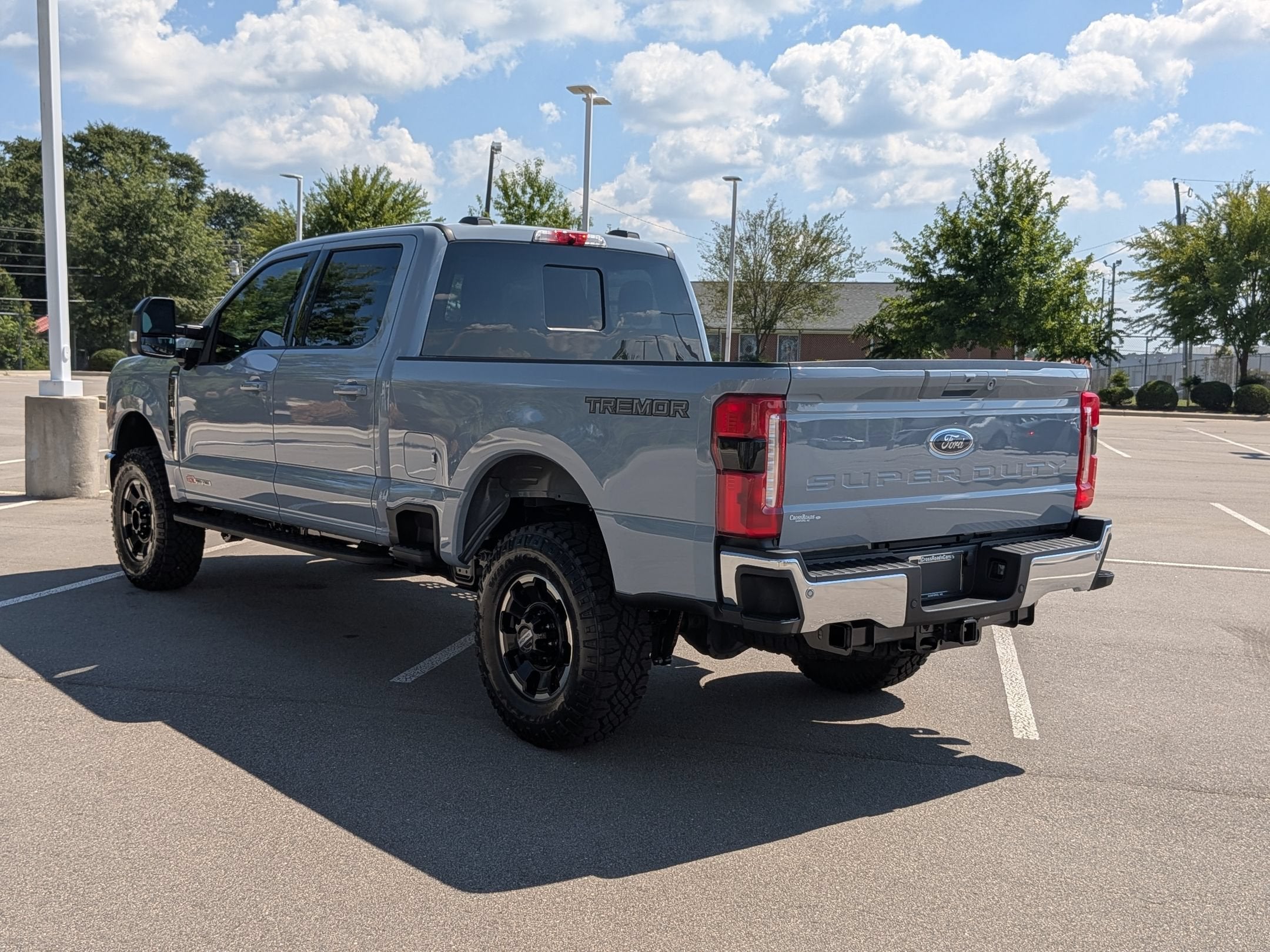 2026 Ford Super Duty F-350 SRW LARIAT