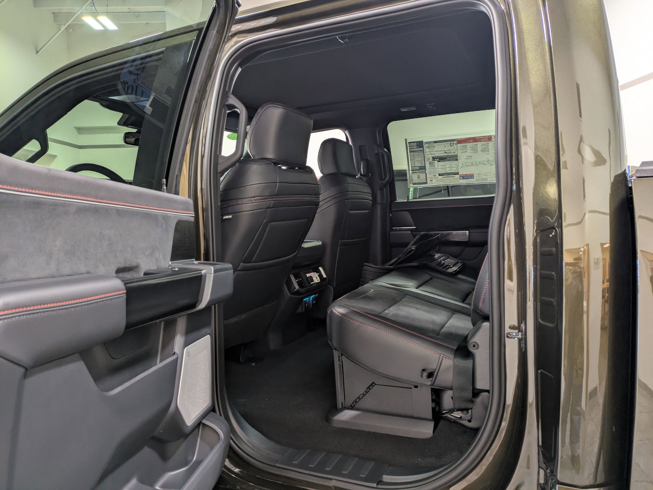 2025 Ford F-150 Raptor R