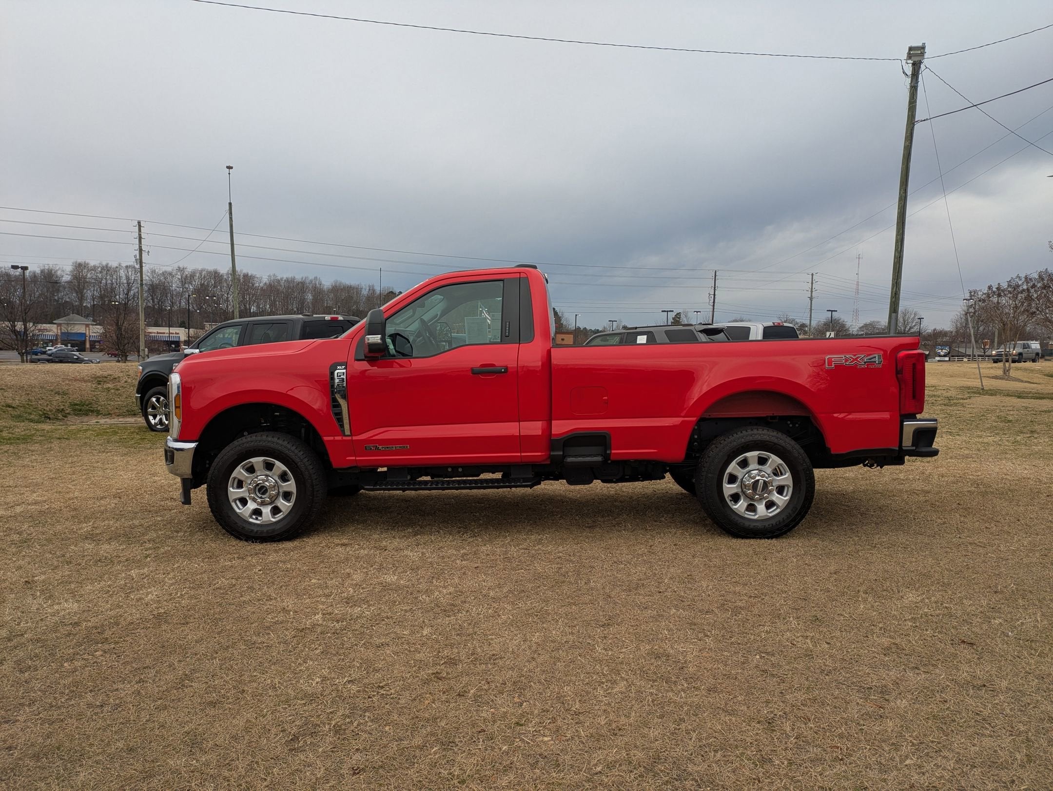2024 Ford Super Duty F-350 SRW XLT