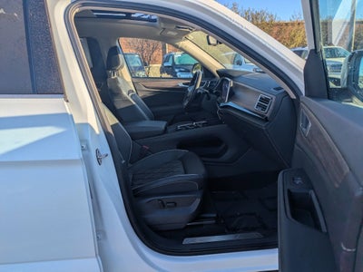 2024 Volkswagen Atlas 2.0T SEL Premium R-Line