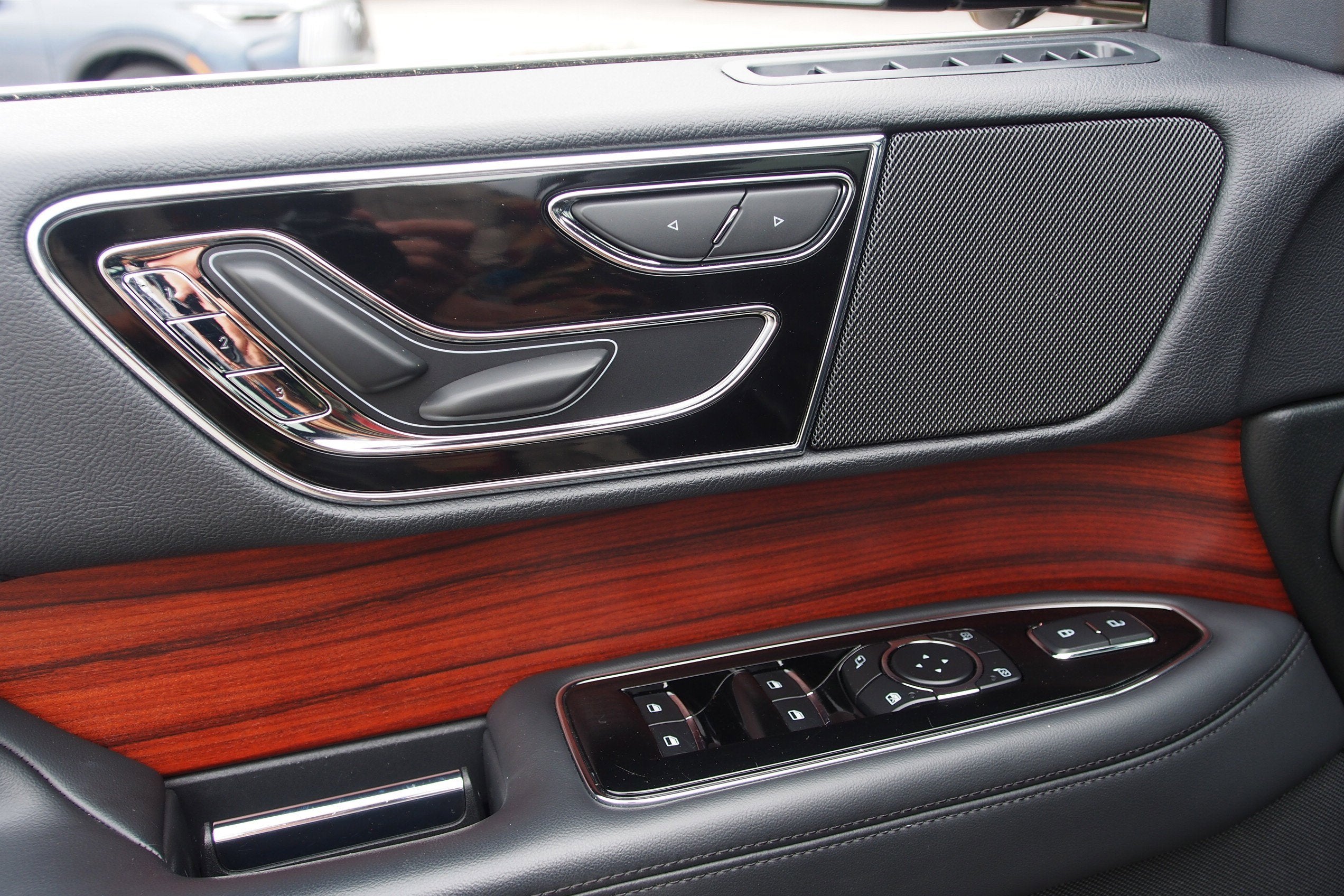 2024 Lincoln Navigator Premiere