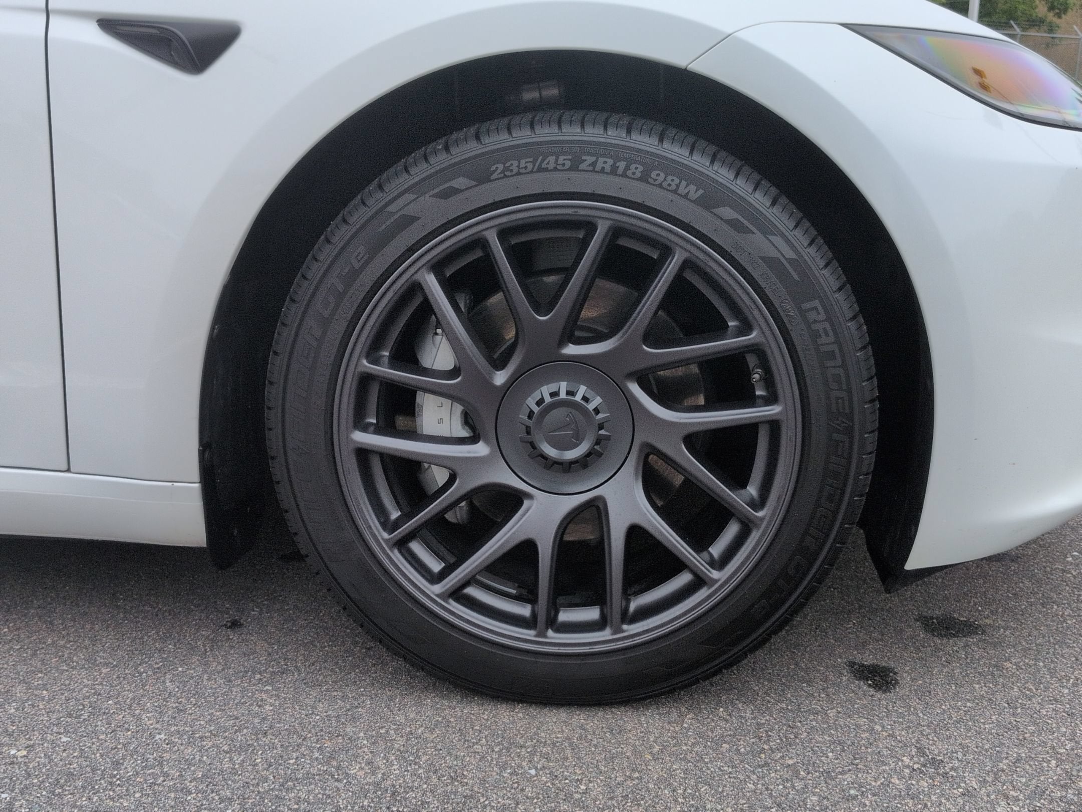 2024 Tesla Model 3 Base