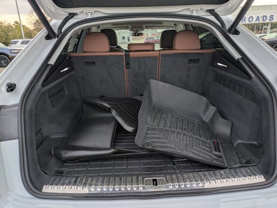 2020 Audi Q8 Premium Plus