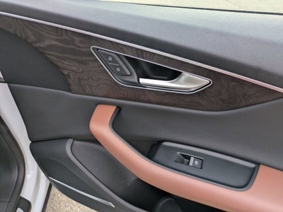 2020 Audi Q8 Premium Plus