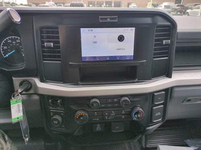 2027 Ford Super Duty F-450 DRW XL