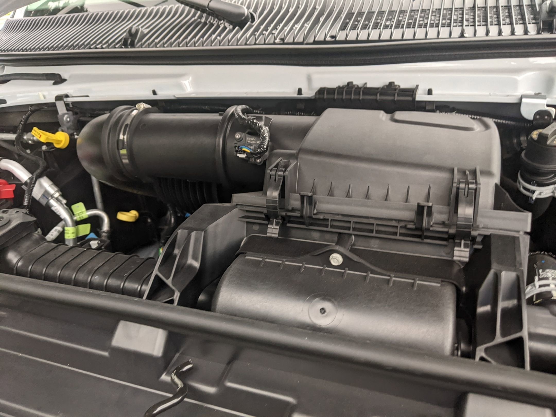 2026 Ford E-Series Cutaway Base