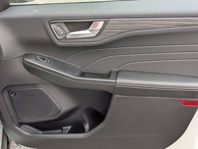 2026 Ford Escape Platinum