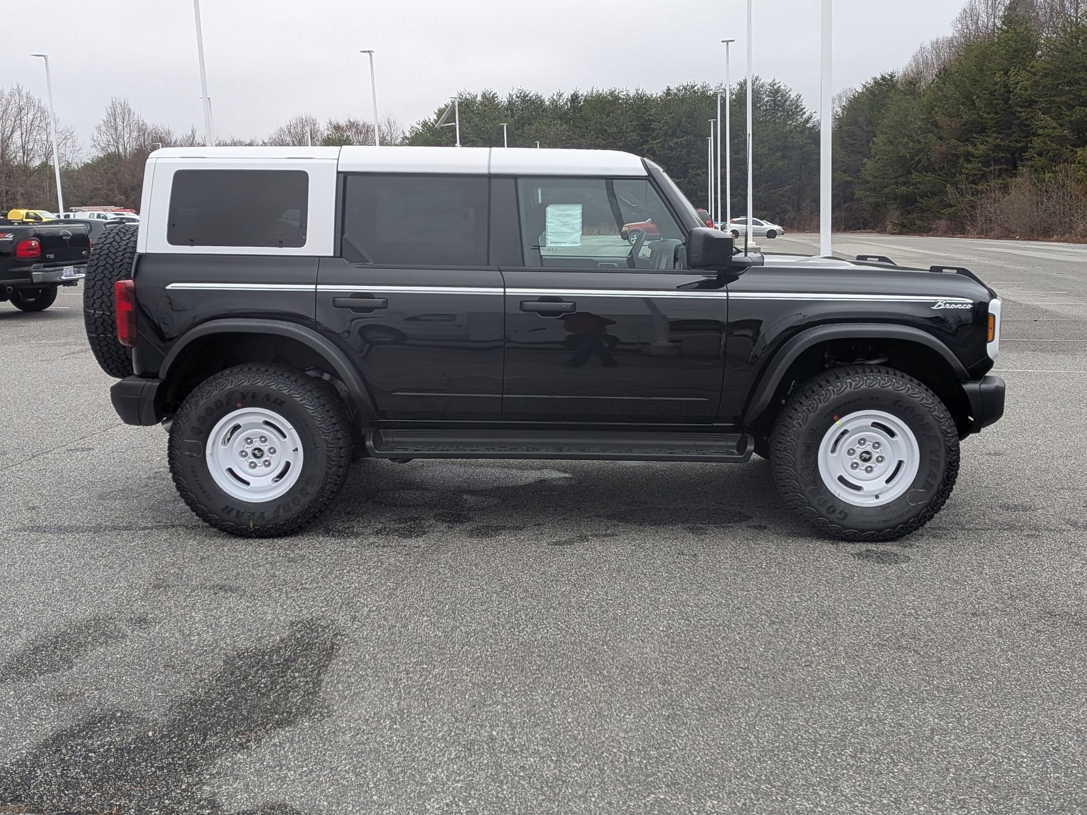 2026 Ford Bronco Heritage Edition