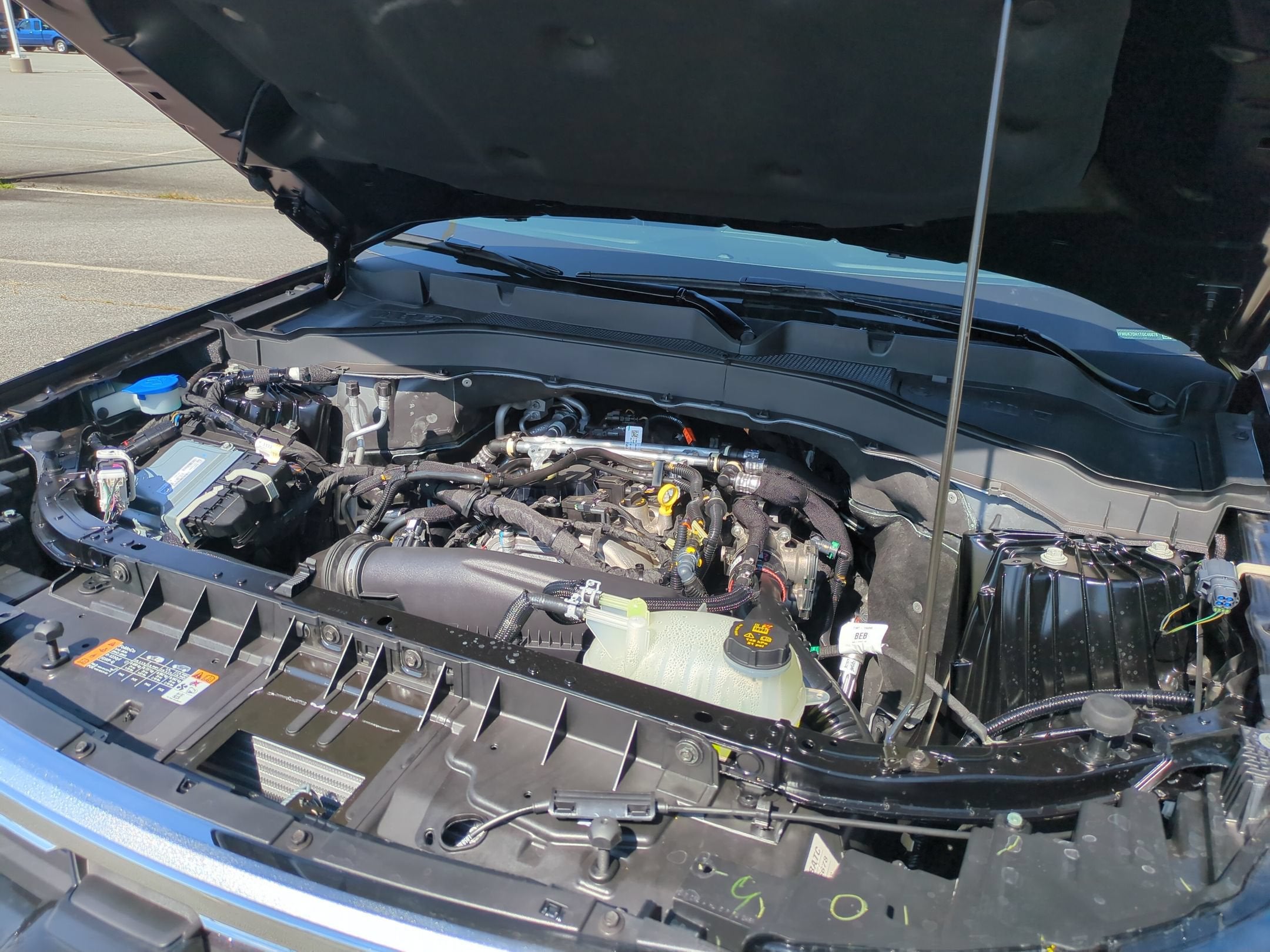 2026 Ford Explorer Active w/200A Pkg
