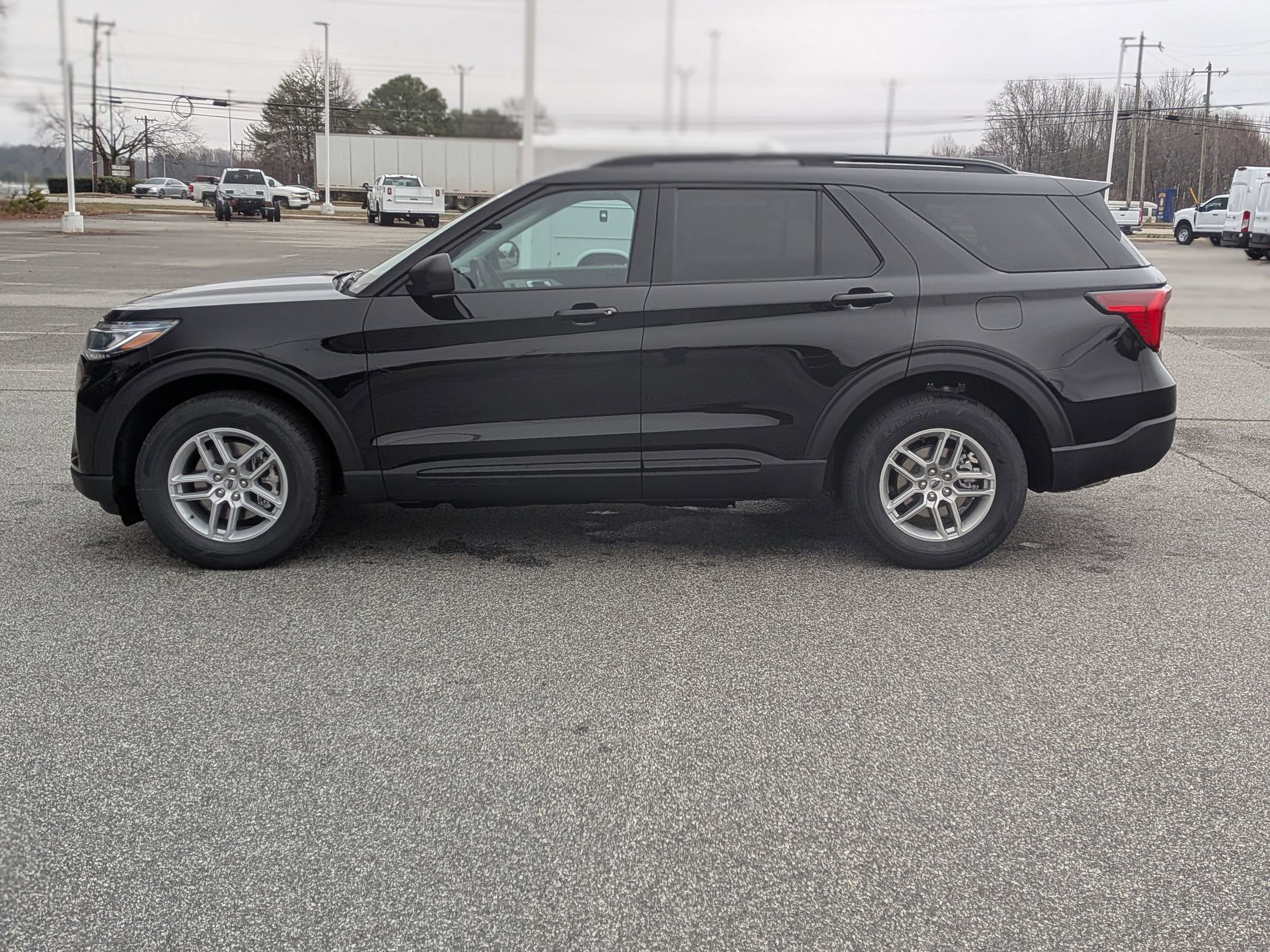 2026 Ford Explorer Active w/200A Pkg