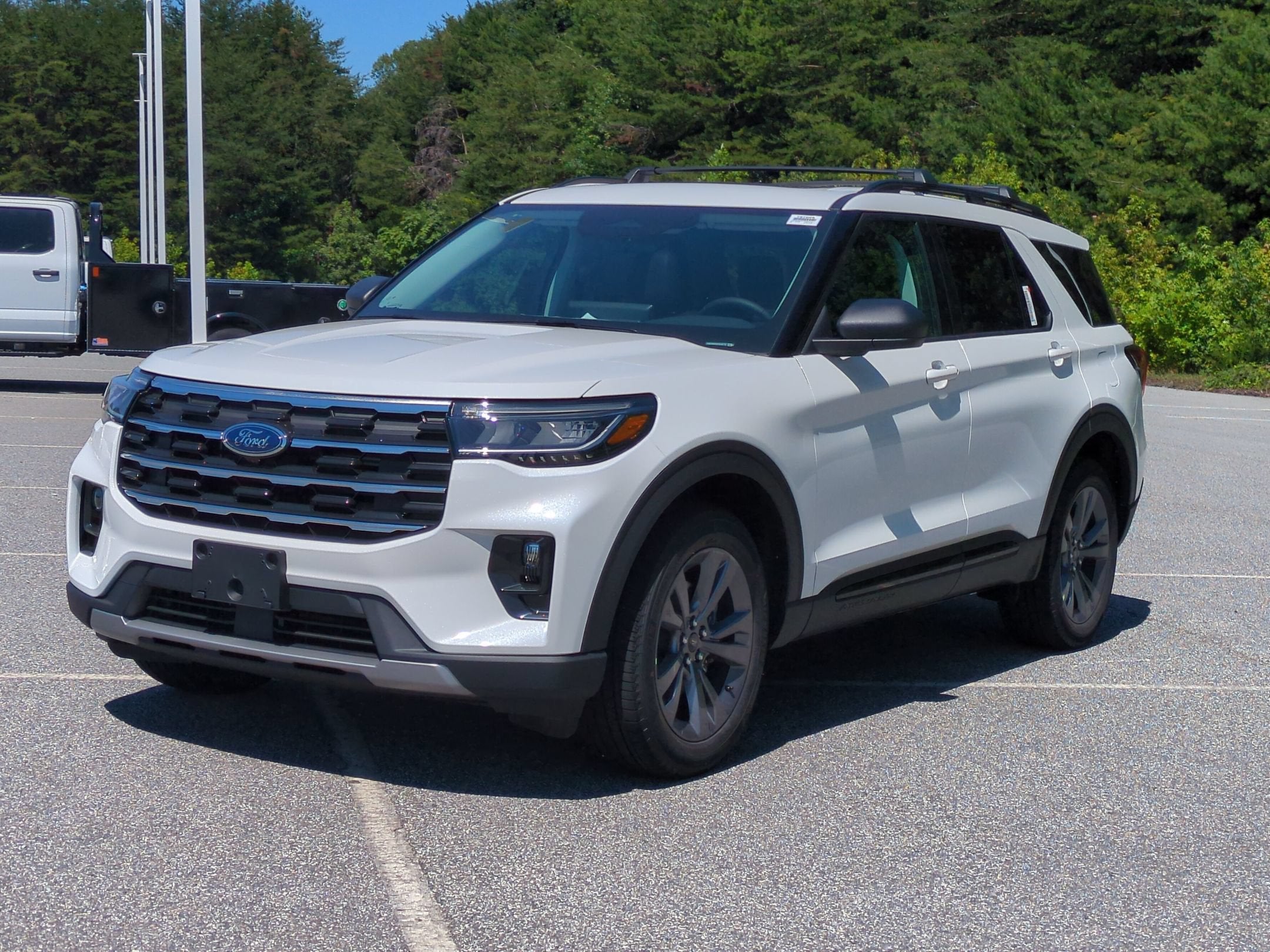 2026 Ford Explorer Active w/200A Pkg