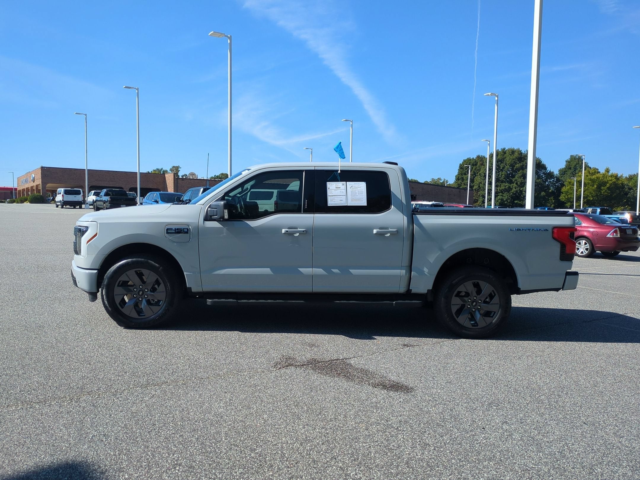 2024 Ford F-150 Lightning Flash