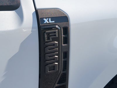 2027 Ford Super Duty F-250 SRW XL