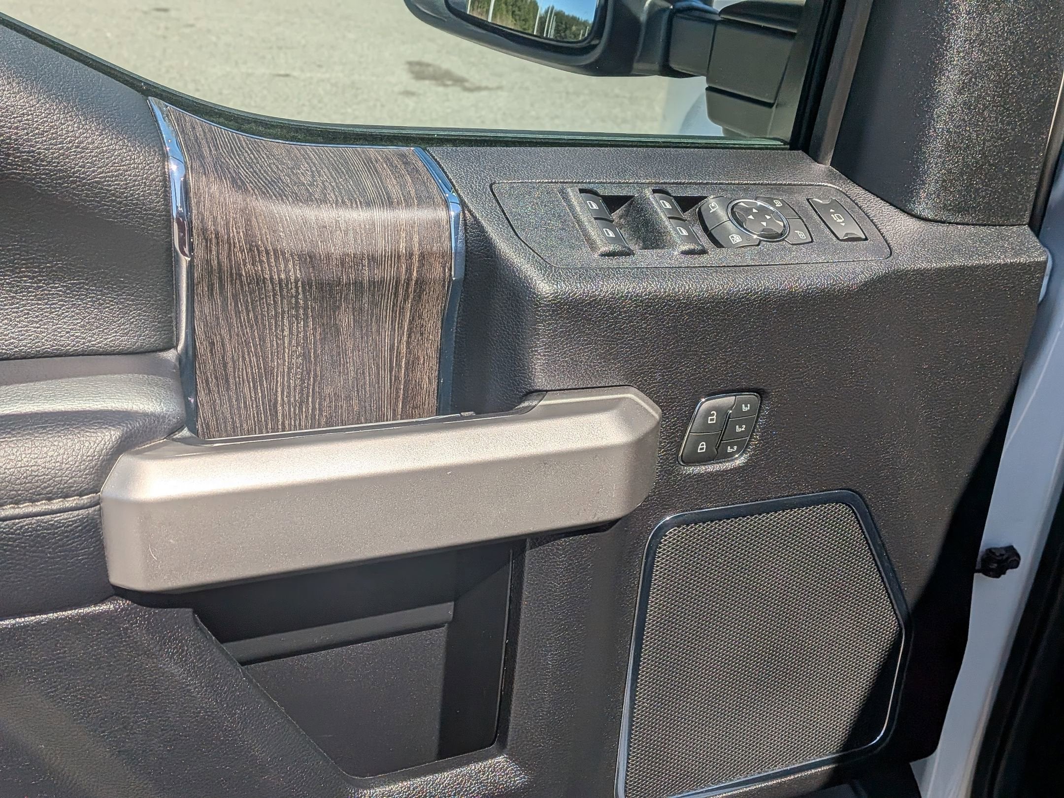 2021 Ford Super Duty F-250 SRW LARIAT