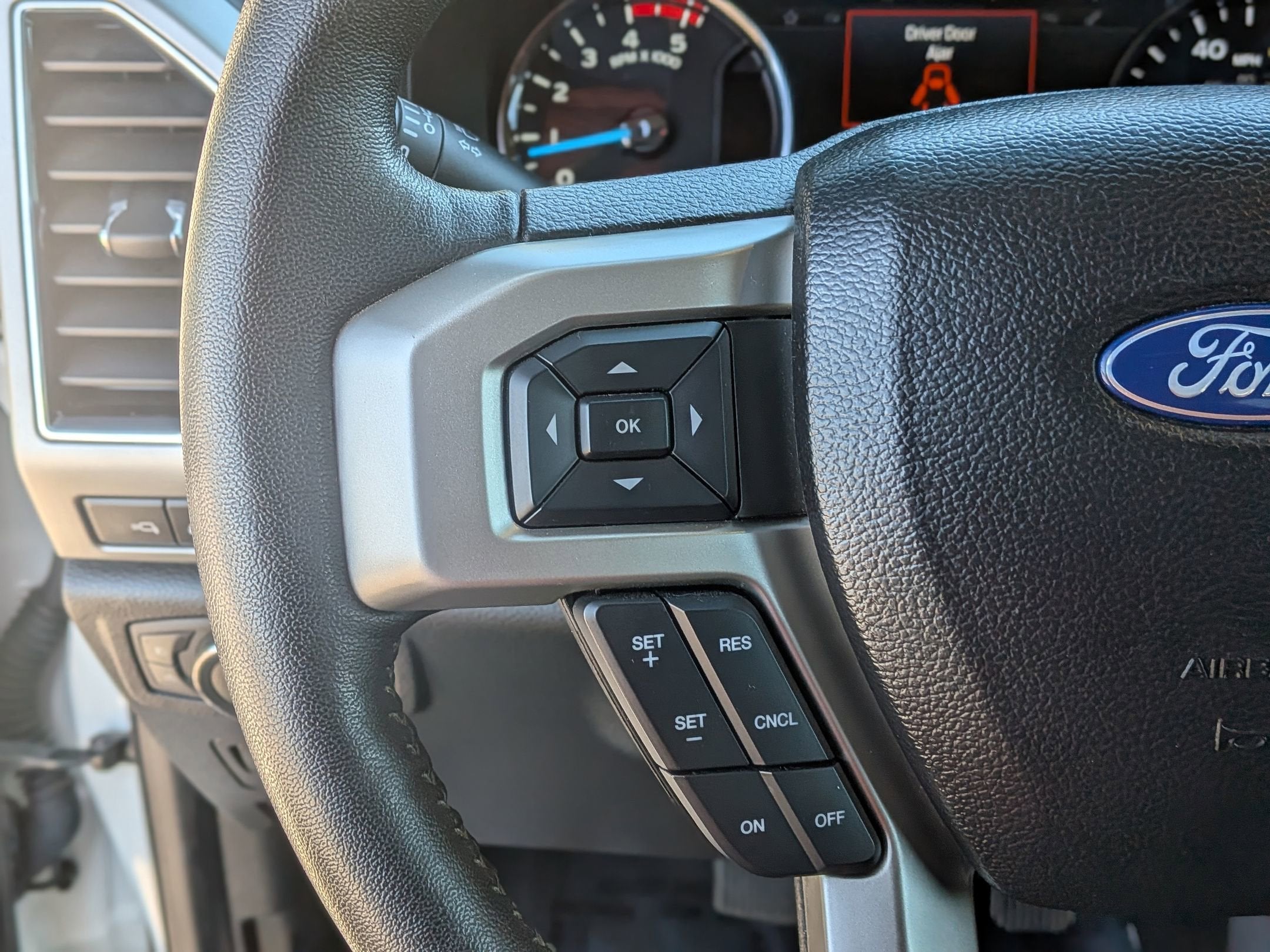 2021 Ford Super Duty F-250 SRW LARIAT