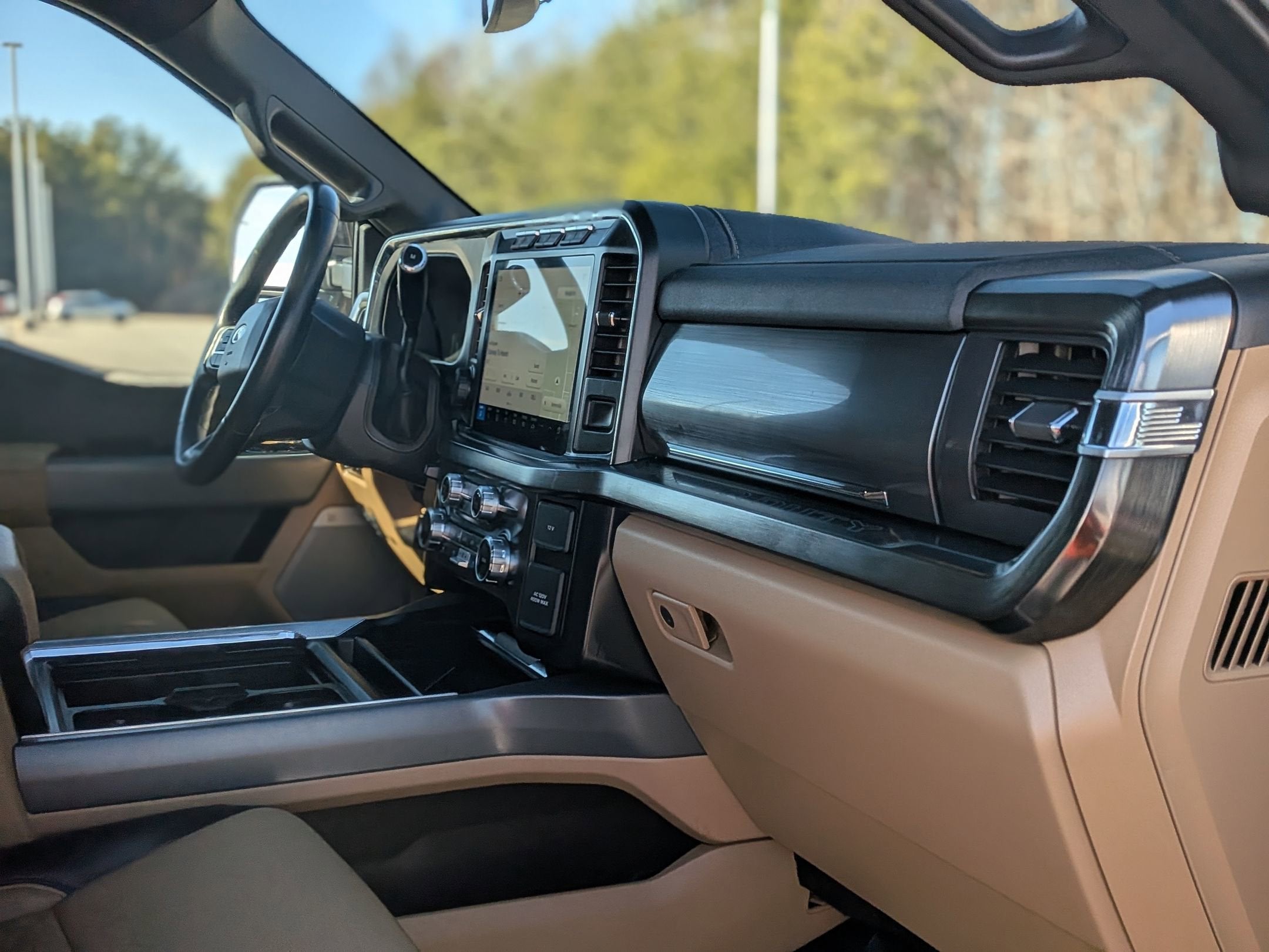 2024 Ford Super Duty F-250 SRW LARIAT