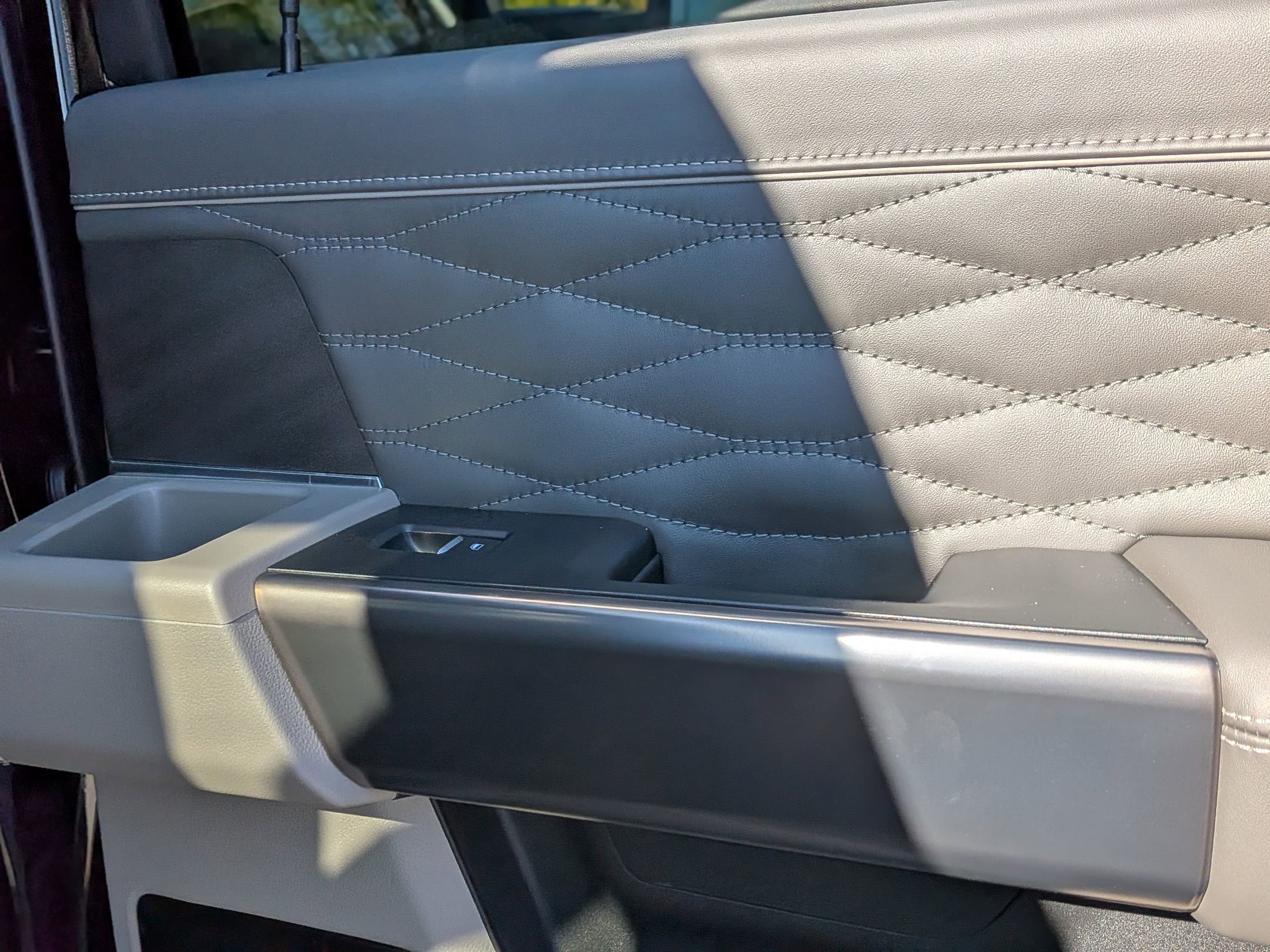 2026 Ford Super Duty F-250 SRW Platinum Tremor