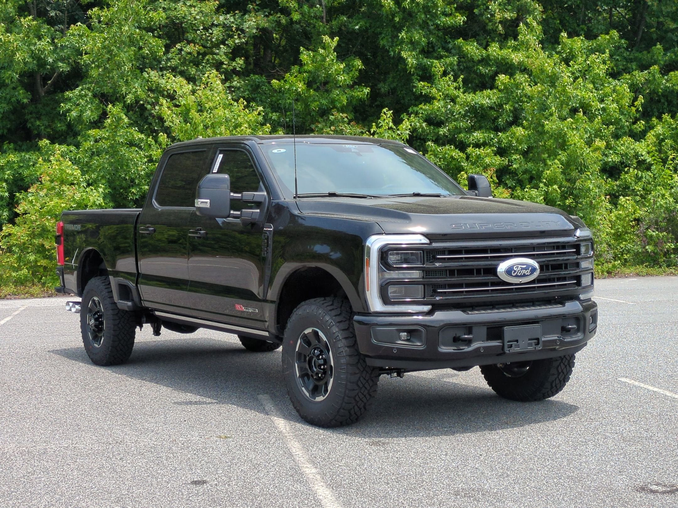 2026 Ford Super Duty F-250 SRW Platinum Tremor