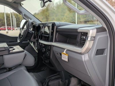 2026 Ford Super Duty F-350 SRW XL