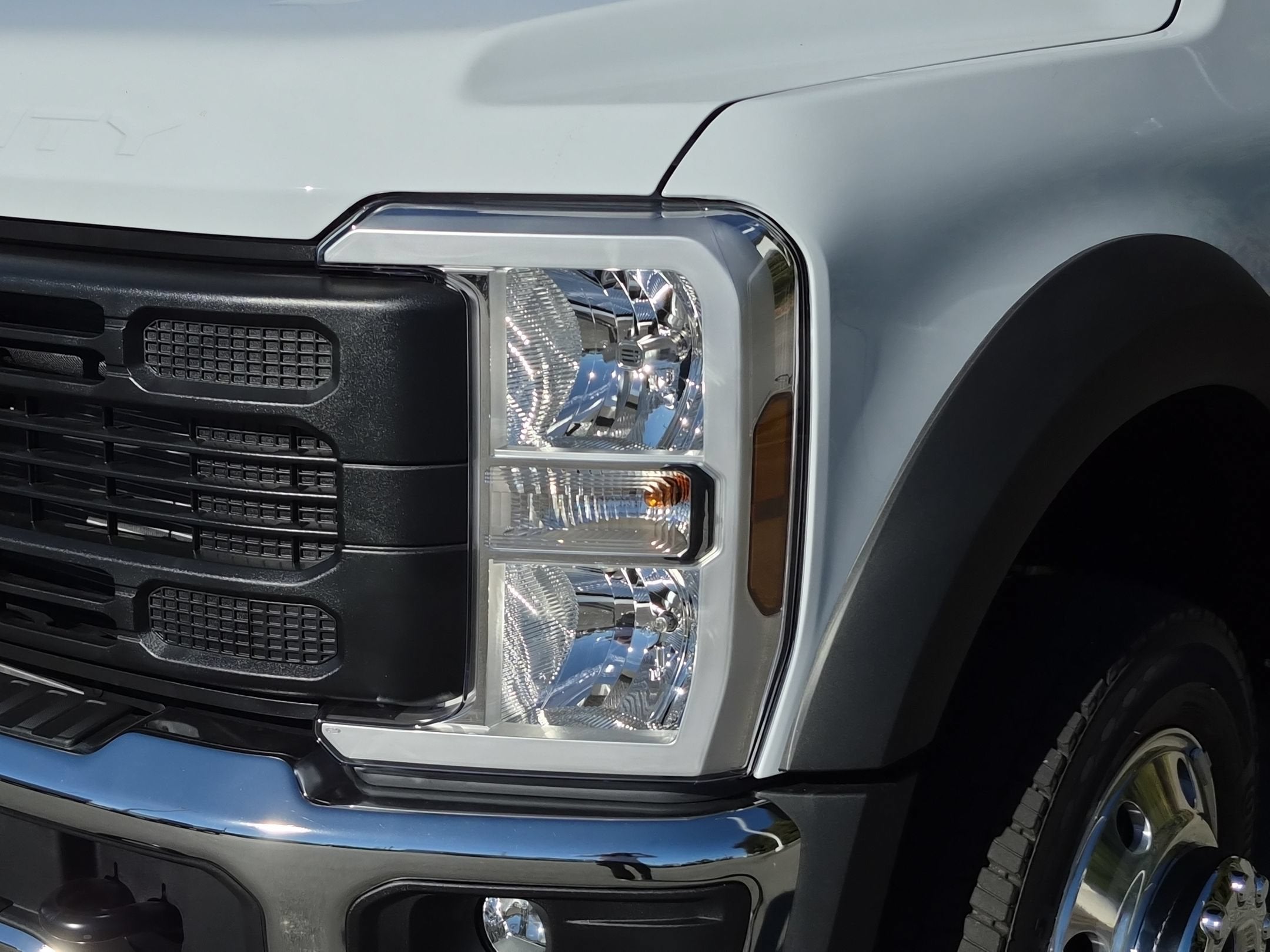2027 Ford Super Duty F-450 DRW XL